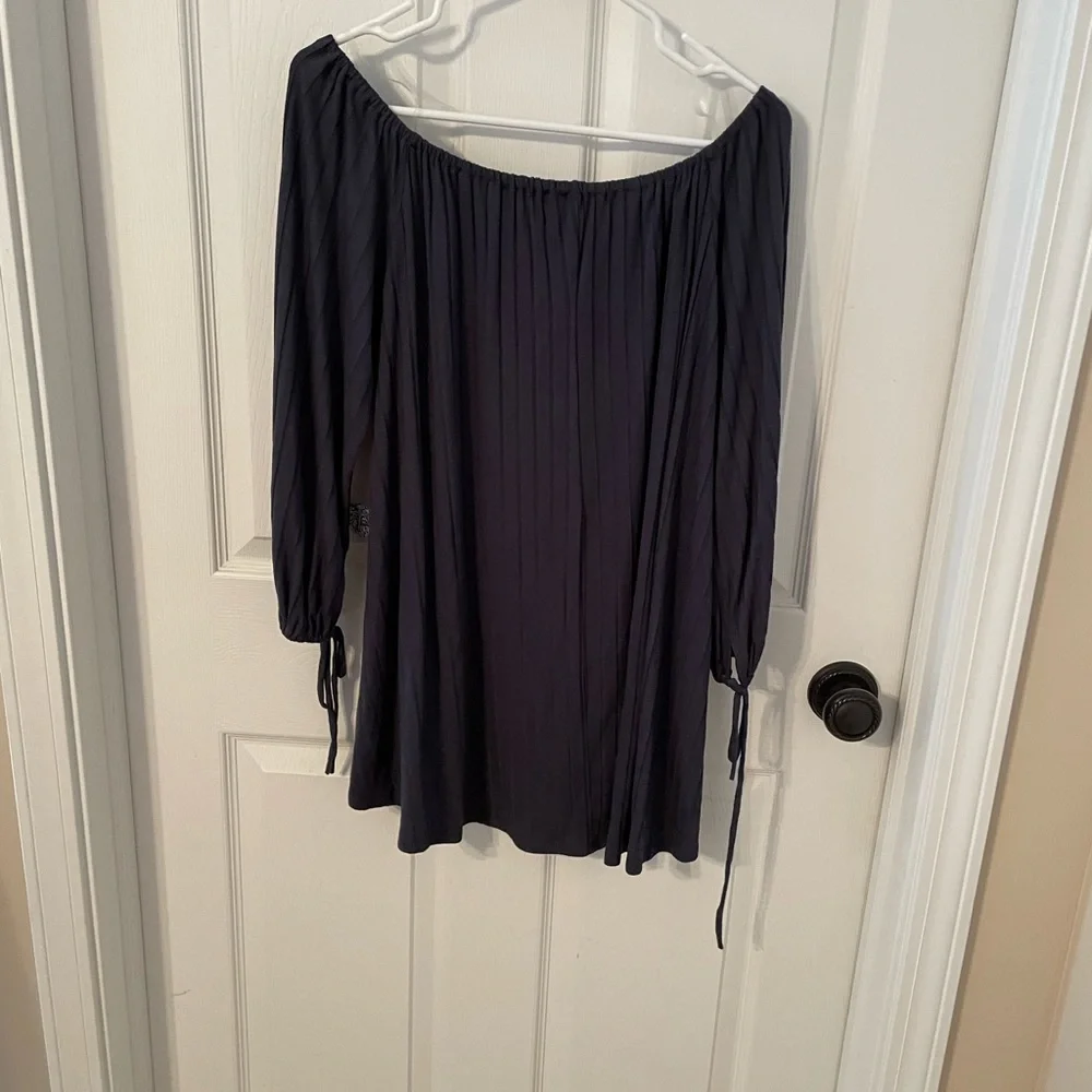 1.4.3 Story By Line Up in a slate blue - Picture 3 of 3